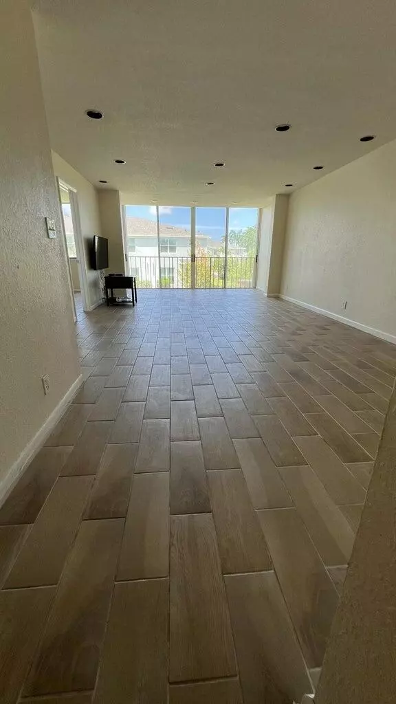 Lake Worth, FL 33467,4345 Trevi CT 208