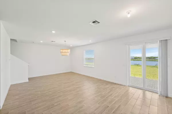 Fort Pierce, FL 34946,3538 Angler DR