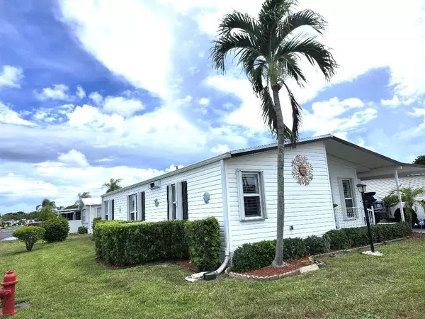 Boynton Beach, FL 33436,826 Sunglow ST