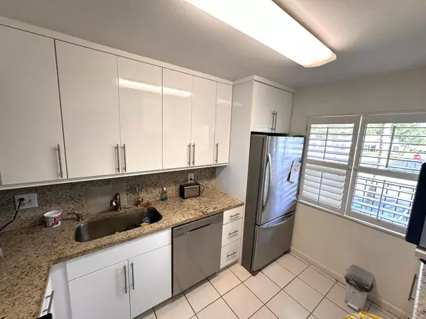 Lake Worth, FL 33467,4832 Esedra CT 203