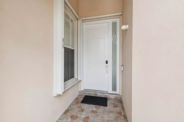 West Palm Beach, FL 33411,7670 Quida DR