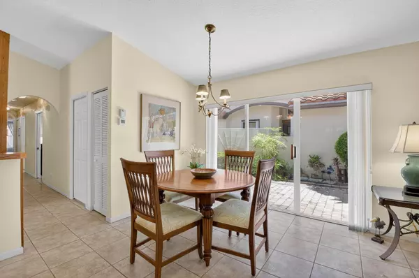 Boynton Beach, FL 33437,11563 Colonnade DR