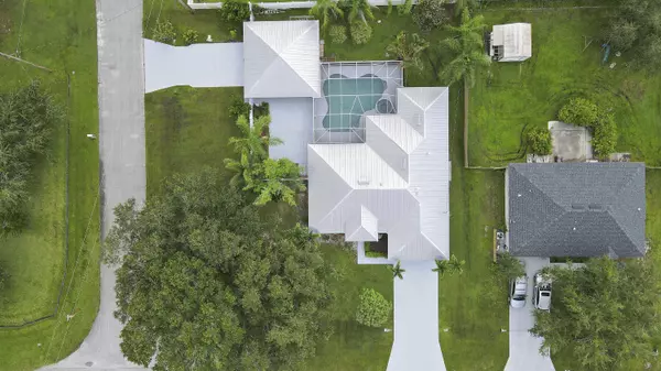 Port Saint Lucie, FL 34983,5475 NW Scepter DR