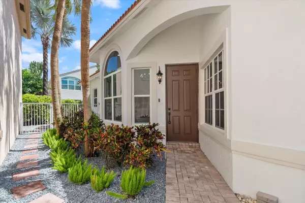 Delray Beach, FL 33445,4813 S Classical BLVD