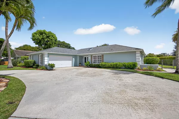 Palm Beach Gardens, FL 33418,4179 Oak ST