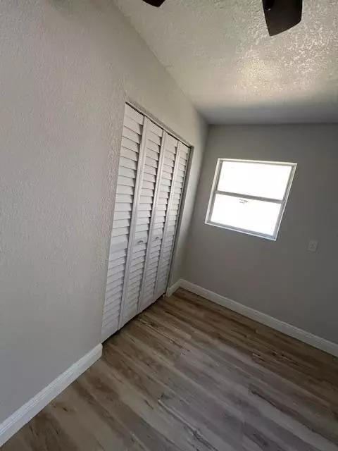 Fort Pierce, FL 34947,3701 S AVE