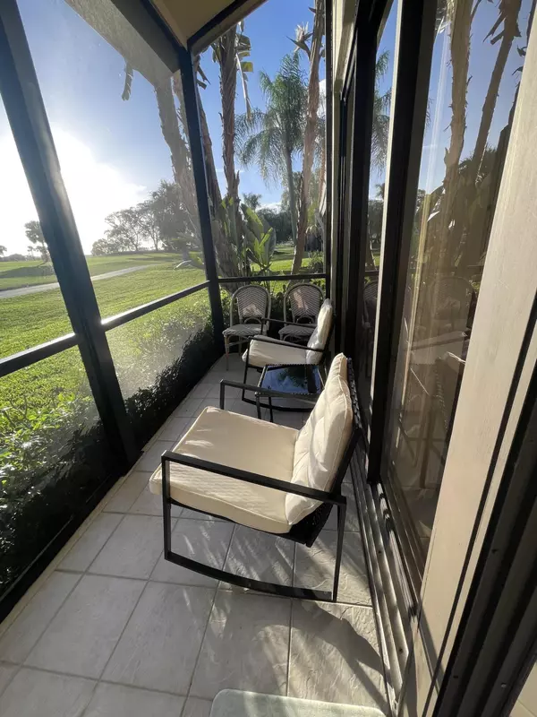 Palm Beach Gardens, FL 33418,301 Old Meadow WAY
