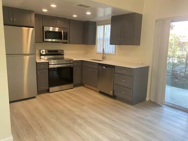 2632 NW 52nd AVE 11b, Lauderhill, FL 33313