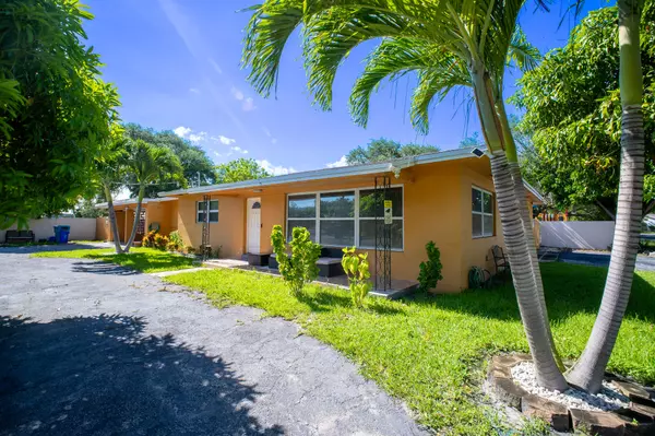 117 SE 22nd AVE, Boynton Beach, FL 33435