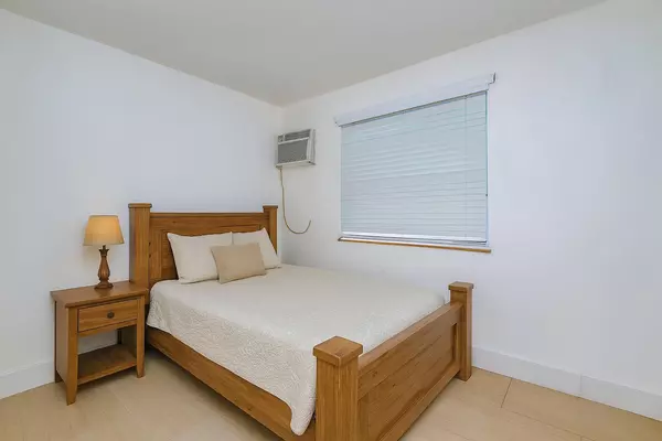 Fort Lauderdale, FL 33334,4081 N Dixie HWY 23