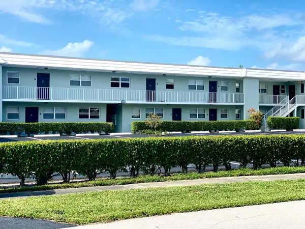 Boca Raton, FL 33486,665 Glouchester ST 7