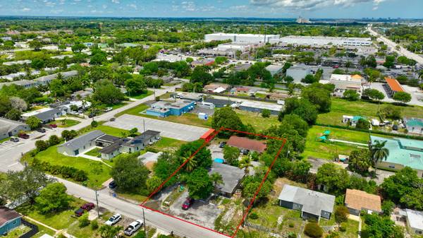 3063 Floweva ST A, Palm Springs, FL 33406