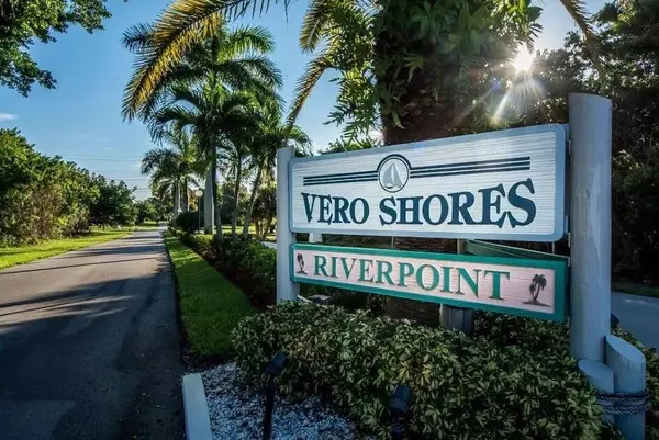 Vero Beach, FL 32962,443 SE 21st PL