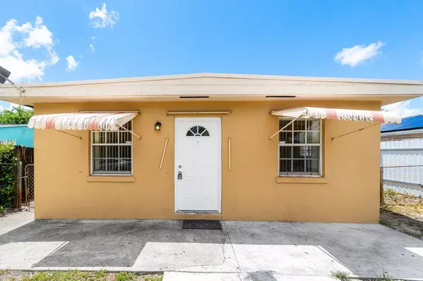 Lake Worth, FL 33462,1228 Highview RD