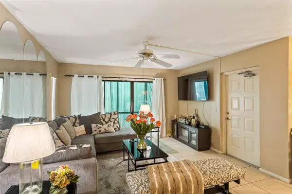 West Palm Beach, FL 33409,1102 Green Pine BLVD H1