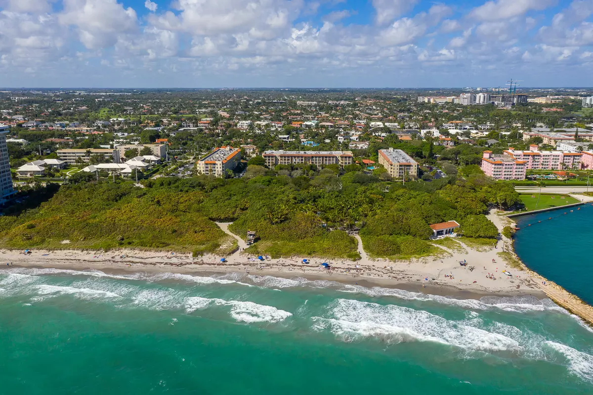 Boca Raton, FL 33432,1111 S Ocean BLVD 420