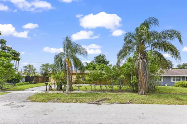 West Palm Beach, FL 33409,1924 Ware CIR