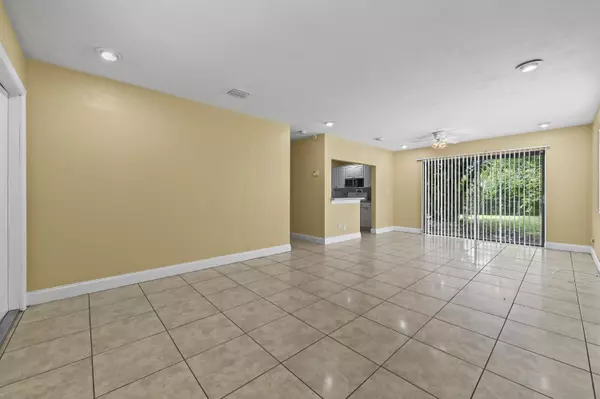 West Palm Beach, FL 33409,1924 Ware CIR