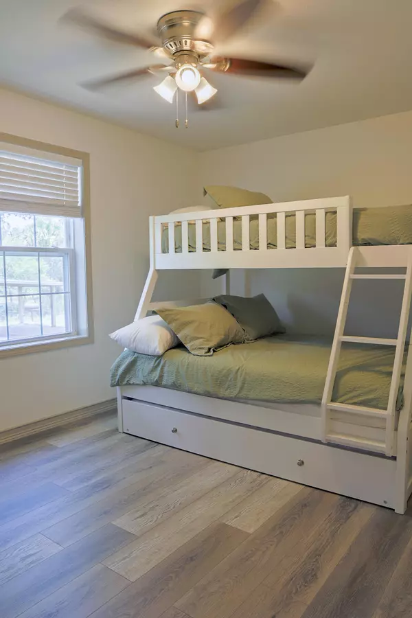 Indiantown, FL 34956,24770 SW 95th ST