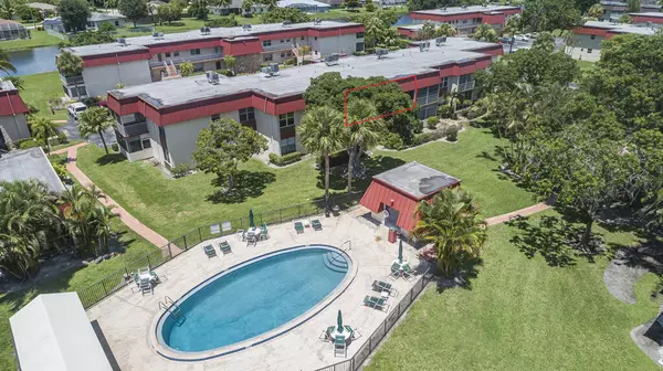 Royal Palm Beach, FL 33411,12022 N Greenway DR 204