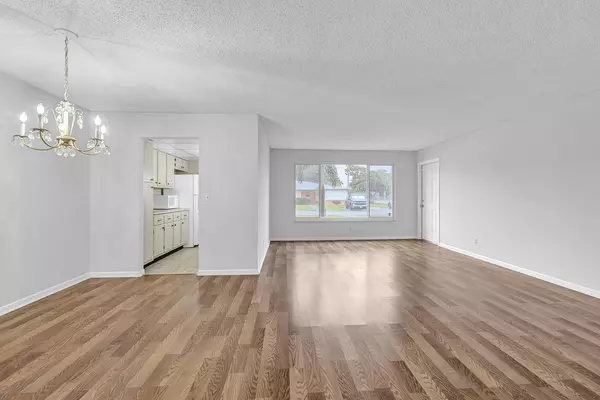Boynton Beach, FL 33435,330 Main BLVD B