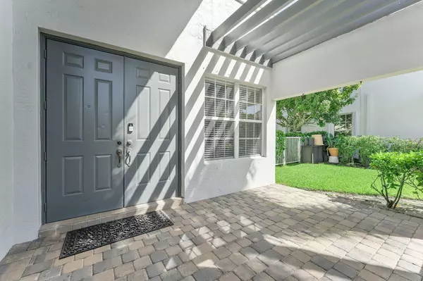 Boynton Beach, FL 33472,10133 Cobblestone Creek DR