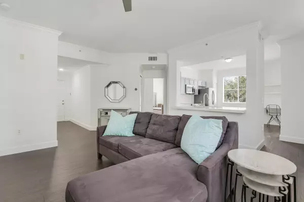 Palm Beach Gardens, FL 33410,11026 Legacy DR 201