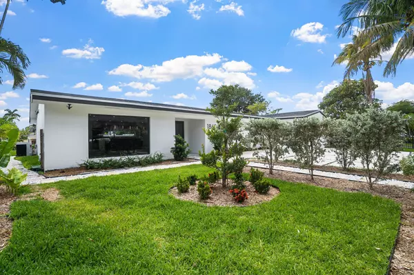 Miami, FL 33179,1860 NE 199th ST