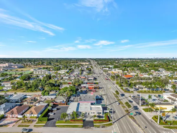 Lake Worth, FL 33463,3379 S Military TRL 3