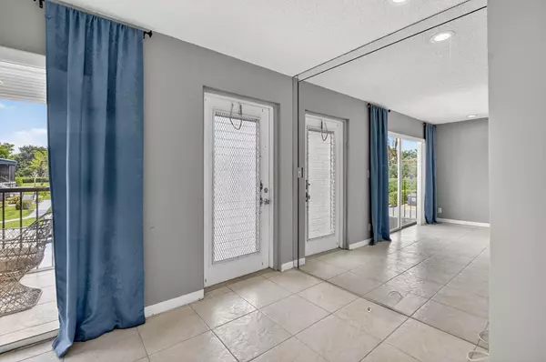 Delray Beach, FL 33446,7535 S Oriole BLVD 208