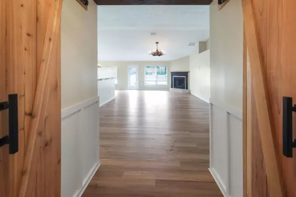 Port Saint Lucie, FL 34953,293 SW Pagoda TER