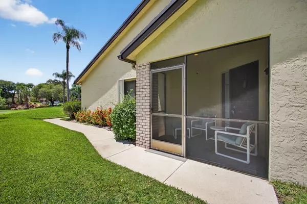 Royal Palm Beach, FL 33411,108 Village Walk DR