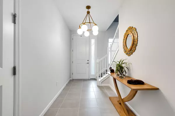 Westlake, FL 33470,16330 Oakview DR