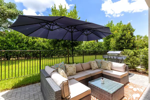 Westlake, FL 33470,16330 Oakview DR