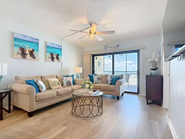 Fort Myers Beach, FL 33931,8350 Estero BLVD 333