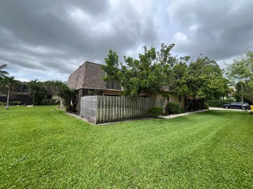 Palm Springs, FL 33461,4803 Waterview CIR