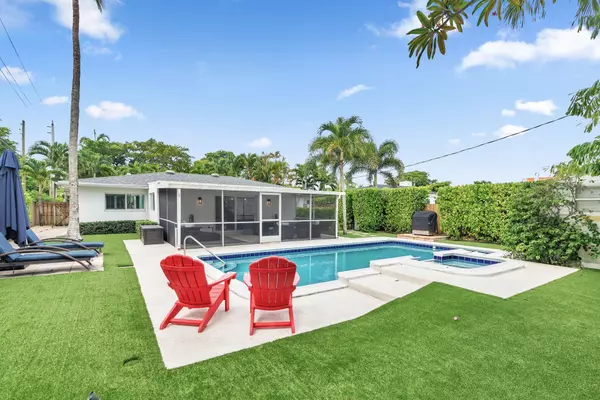 West Palm Beach, FL 33405,301 Edgewood DR