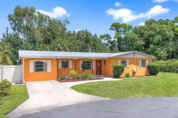 1017 SE 16th CT, Stuart, FL 34996