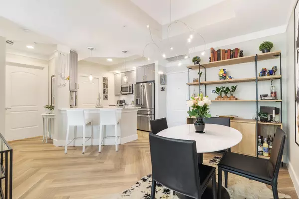 West Palm Beach, FL 33401,801 S Olive AVE 919