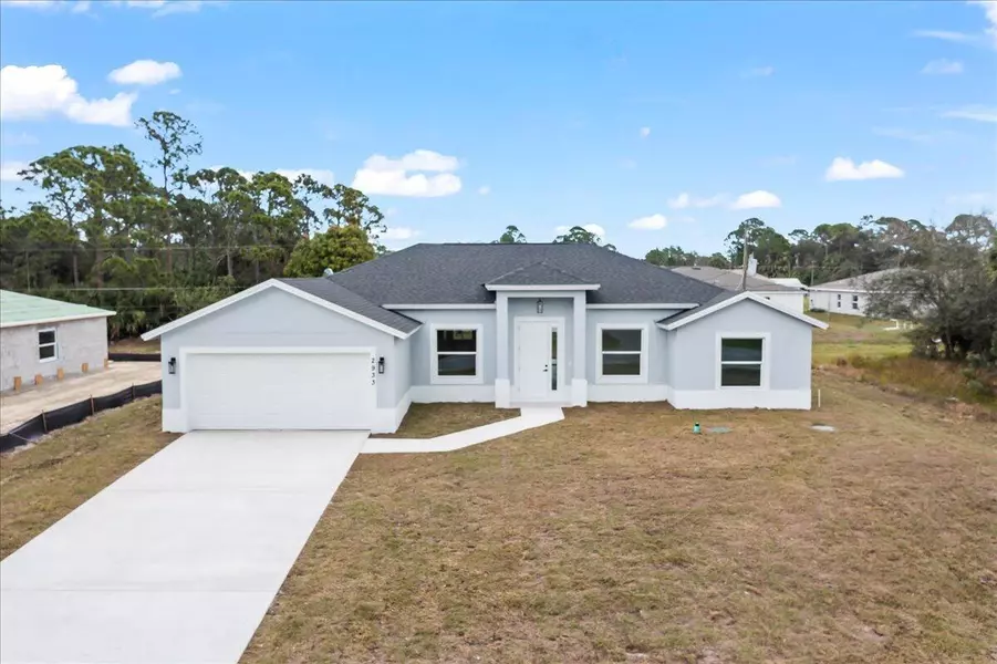 2933 SE Tivoli AVE, Palm Bay, FL 32909