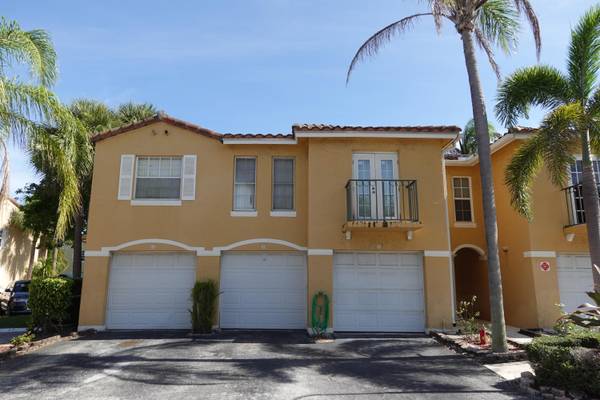 1120 Lake Shore DR 205, Lake Park, FL 33403