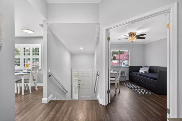 Palm Beach Gardens, FL 33418,13 E Lexington LN H