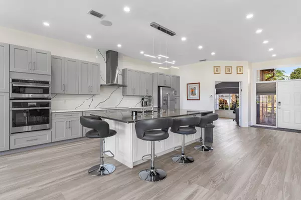 Boynton Beach, FL 33472,8942 Brittany Lakes DR