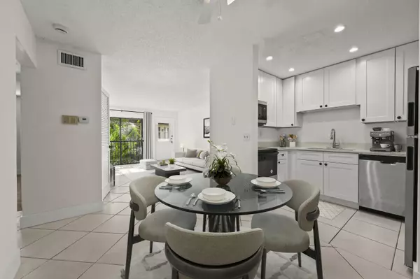 Coral Springs, FL 33065,11392 Royal Palm BLVD 11392