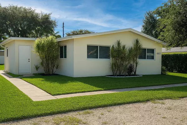Dania Beach, FL 33004,4961 SW 28th TER 2