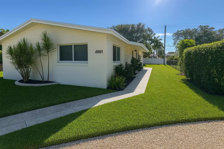 4961 SW 28th TER 2, Dania Beach, FL 33004