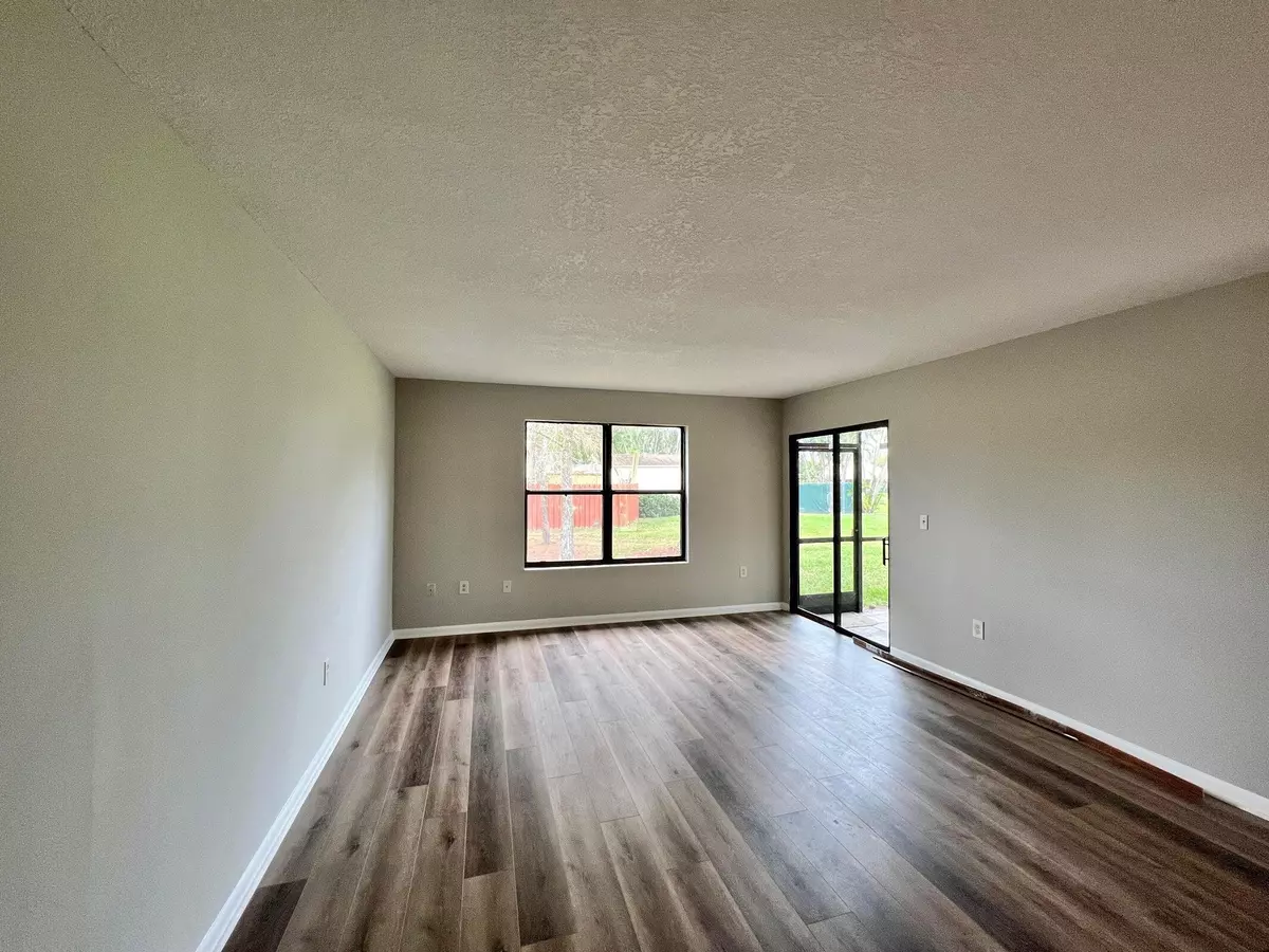 Wellington, FL 33414,13065 Albright CT 25