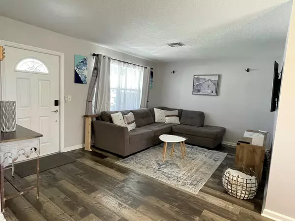 Palm Beach Gardens, FL 33410,3185 Capri RD