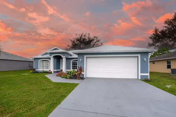 2014 SW Trenton LN,  Port Saint Lucie,  FL 34984
