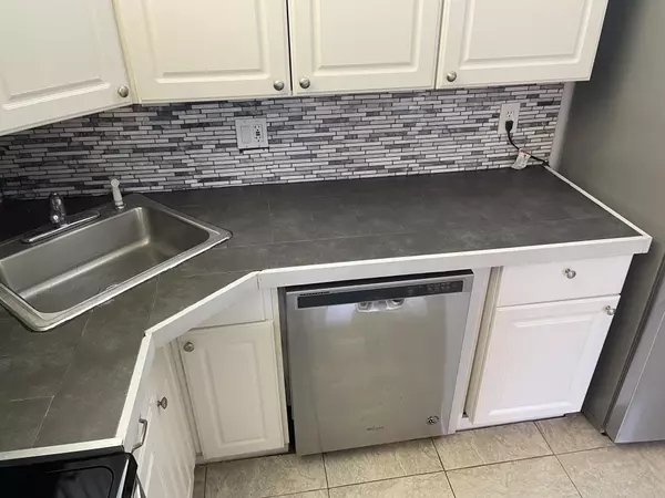 West Palm Beach, FL 33417,4975 Sable Pine CIR D1